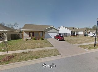 4392 W Serviceberry Dr, Fayetteville, AR 72704