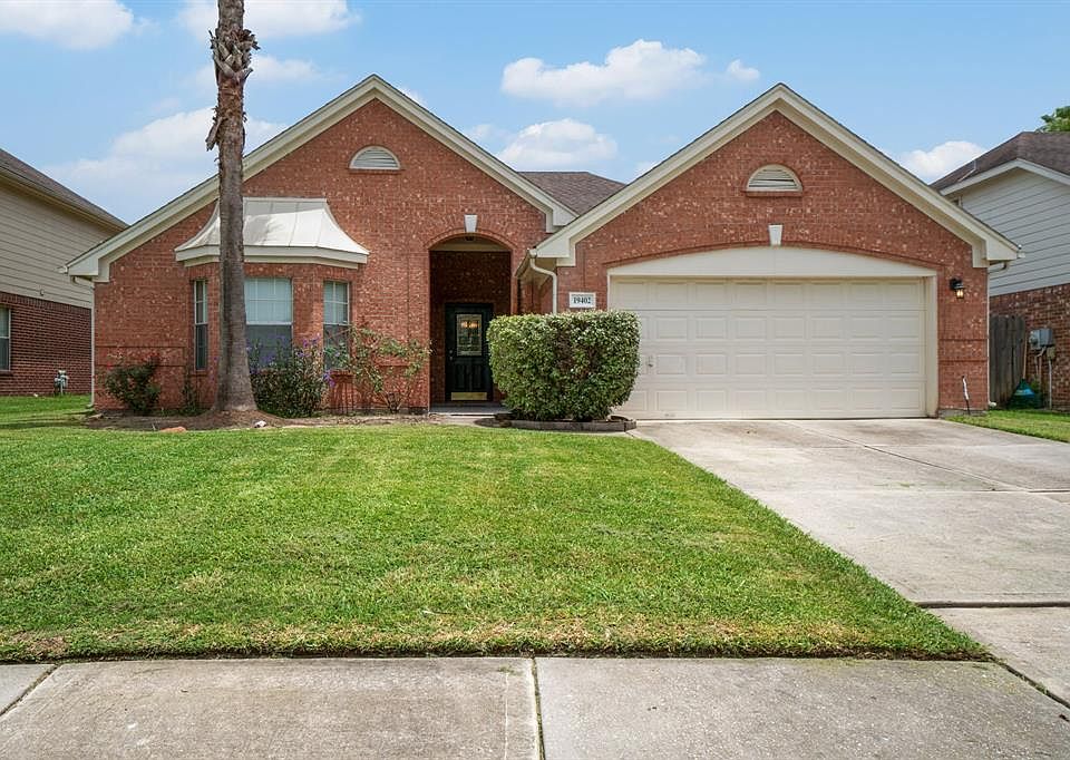 1st image of 19402 Pine Cluster Ln