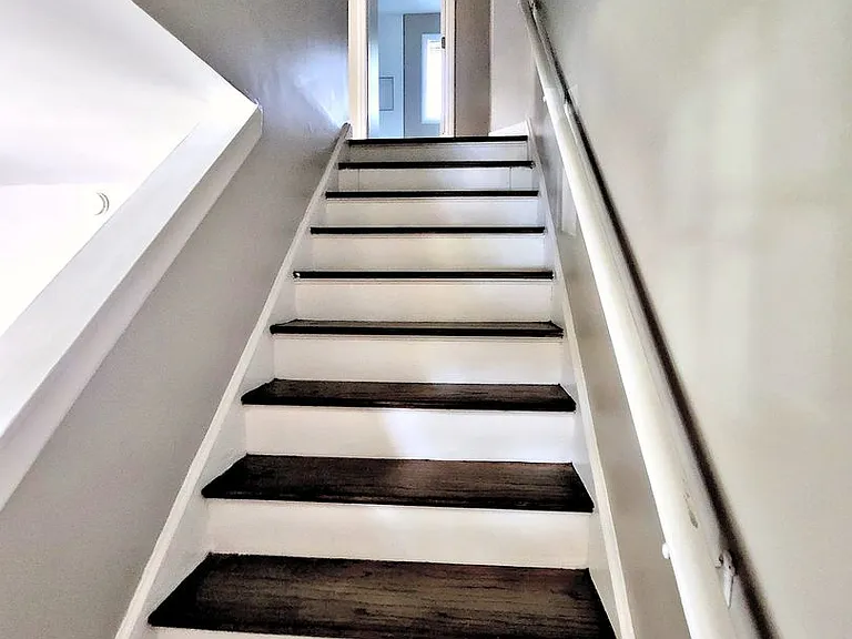 1502 Randolph Ave SE — Photo 8