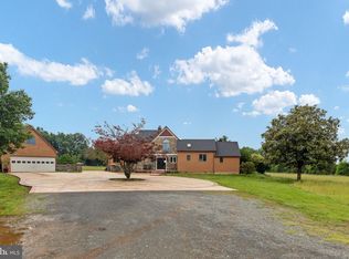 6119 Beach Rd, Midland, VA 22728