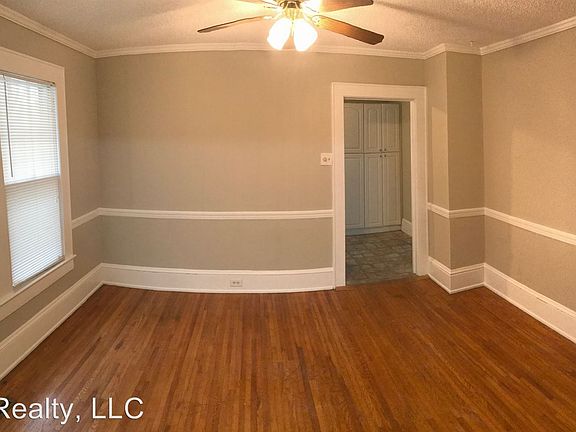 3rd image of 3028 Attaberry Dr