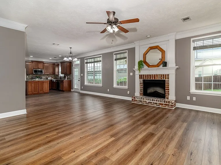 509 Hardwick Ct — Photo 6
