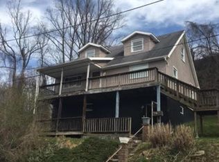 1206 Carney Rd, Charleston, WV 25314