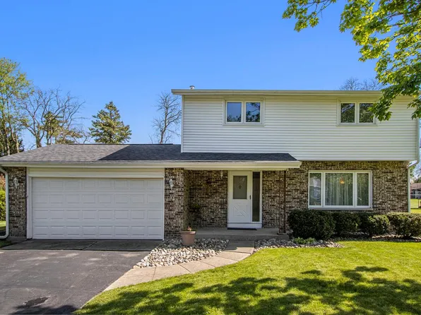 5193 Driftwood Ave, Kalamazoo, MI 49009