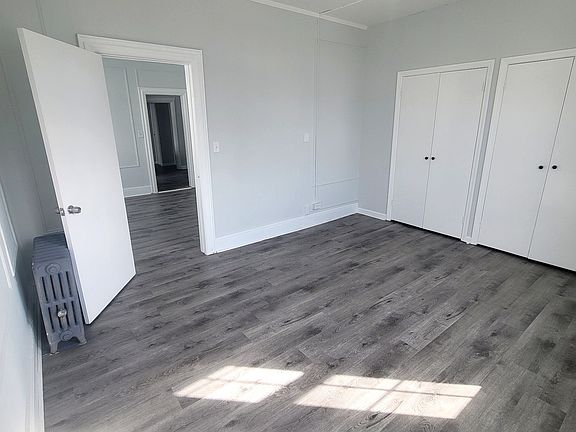 2nd image of 54-56 Lindsley Pl #2L