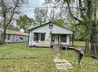 916 Lamar St, Cleveland, TX 77327