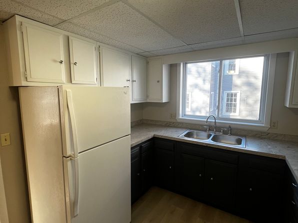 67 S Main St APT 1