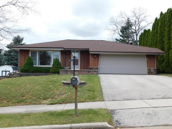 1707 2nd AVENUE, Grafton, WI 53024