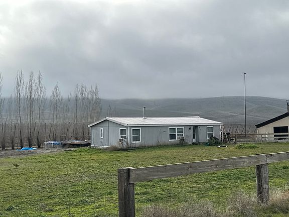 3rd image of 6840 Desmarais Rd