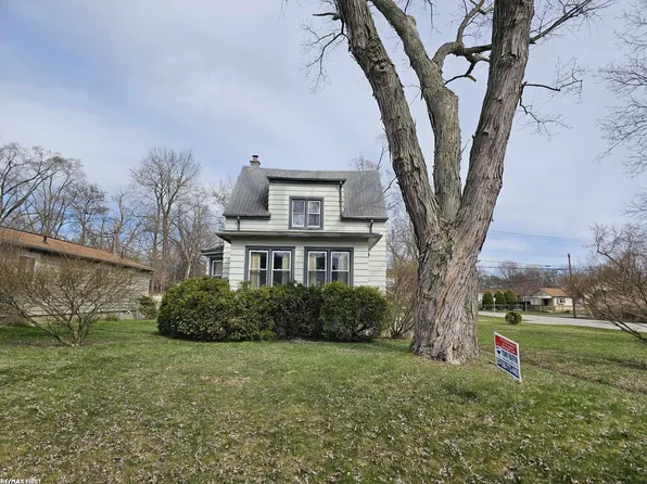 21112 Negaunee St, Southfield, MI 48033