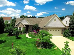 18415 Glastonbury Dr, Livonia, MI 48152