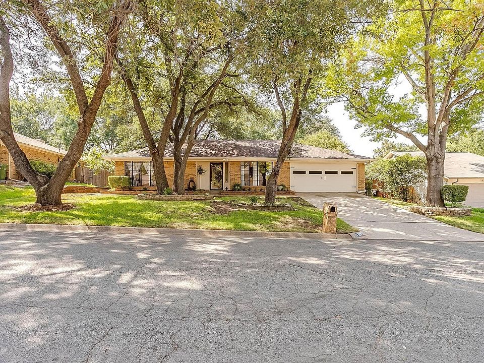 1st image of 6524 Cliffside Dr