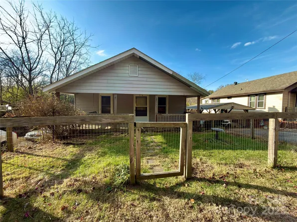 658 Emma Rd, Asheville, NC 28806