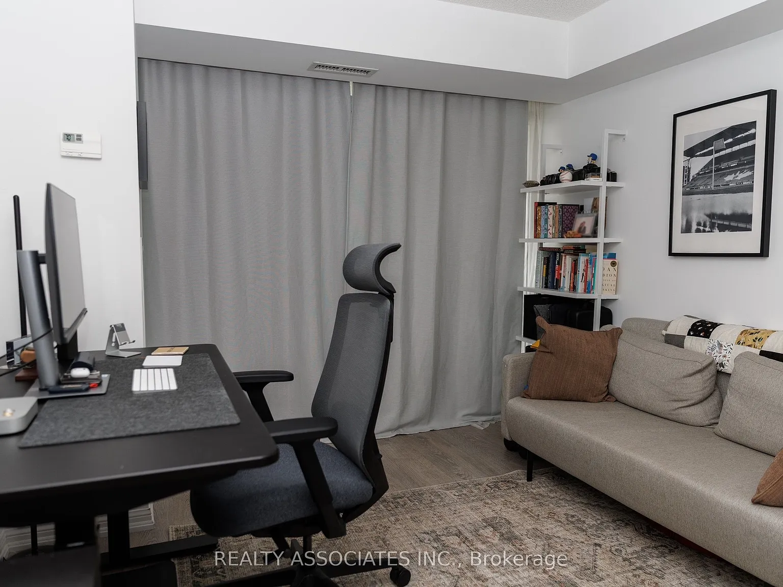 2 bed, $3,900 — Photo 2
