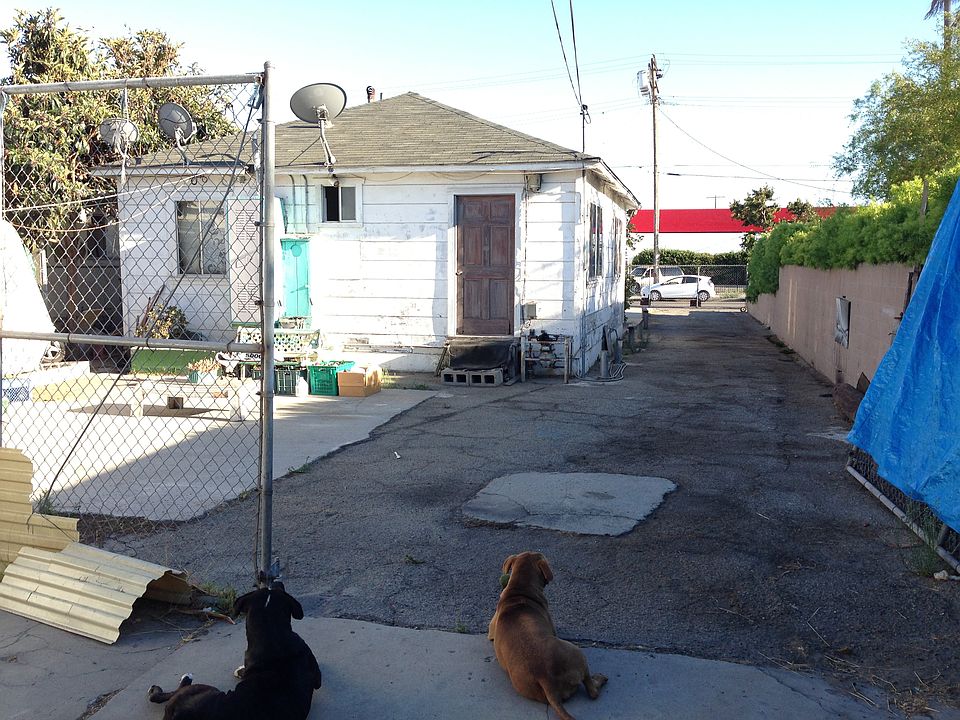 2nd image of 1633 W 228th St