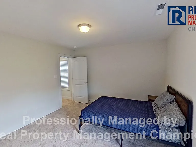 225 Lookout Ln — Photo 22