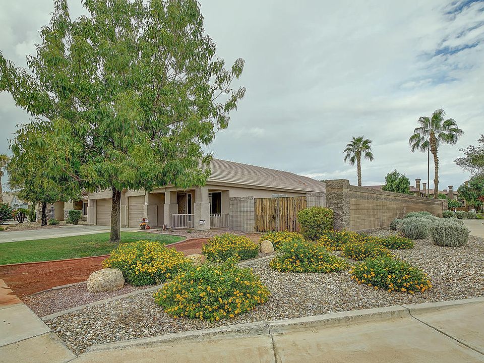 1st image of 14268 W Amelia Ave