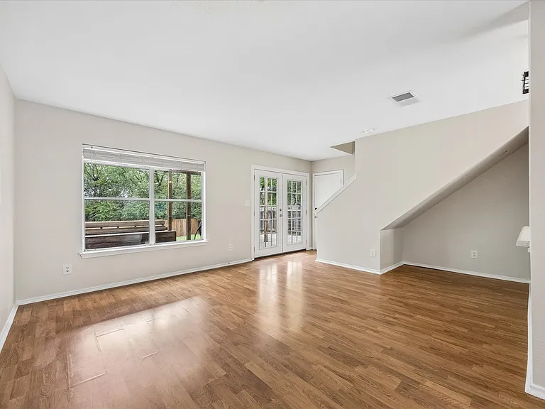 10712 Marshitahs Way — Photo 5