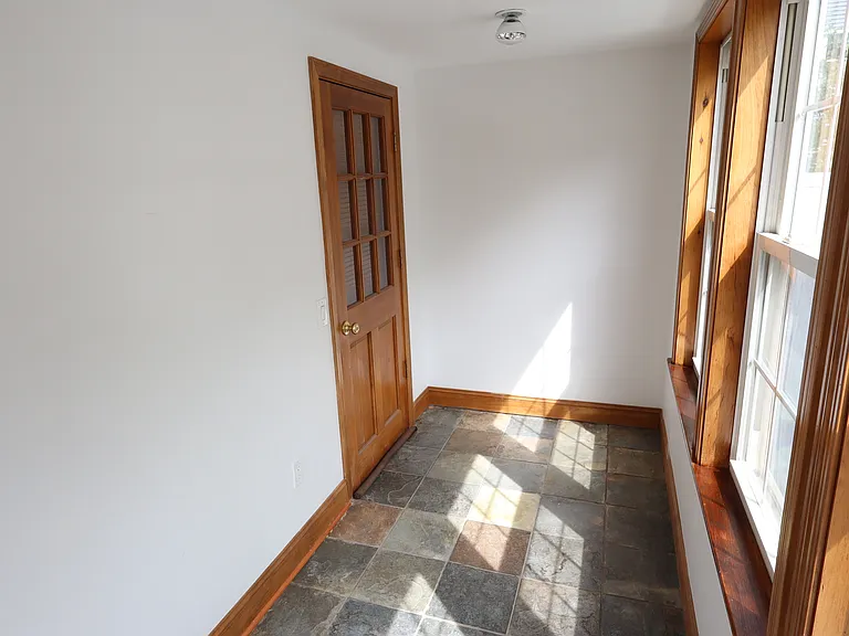 34R Rush St — Photo 13