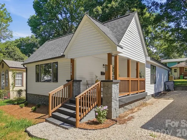 2204 Rozzelles Ferry Rd, Charlotte, NC 28208