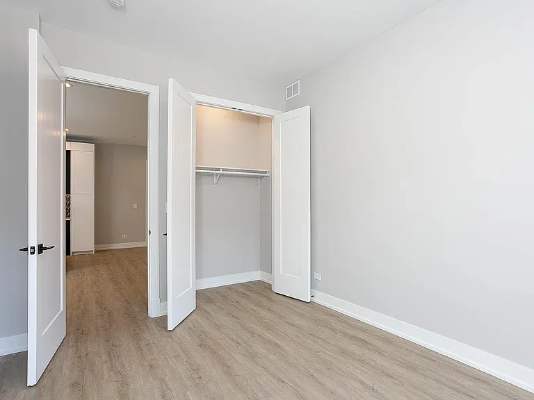 1606 S Ashland Ave #402 — Photo 17