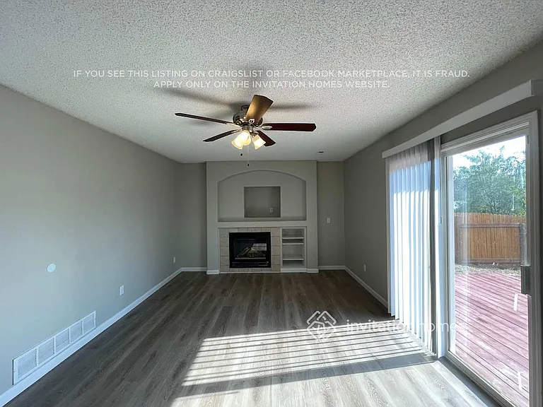 1082 Clogger Ln — Photo 9