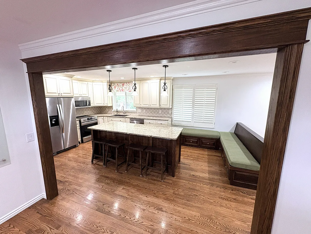 6 bed, 3.5 bath, 3690 sqft, $3,300 — Photo 4