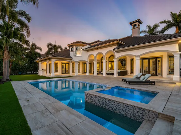 1655 Royal Palm Way, Boca Raton, FL 33432