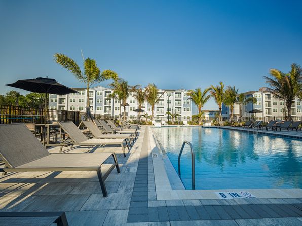 295 Royal Tern Cir #3103