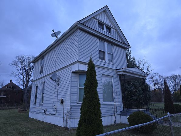 2708 Marquette St #2