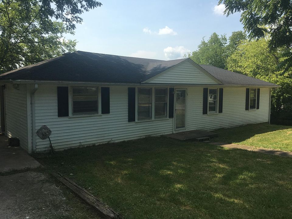 1st image of 111 Hillside Dr