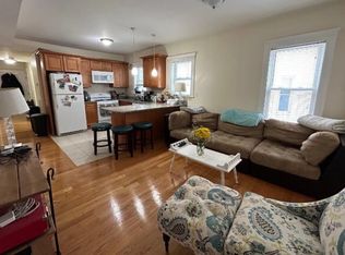 29-31 Belknap St #2, Somerville, MA 02144