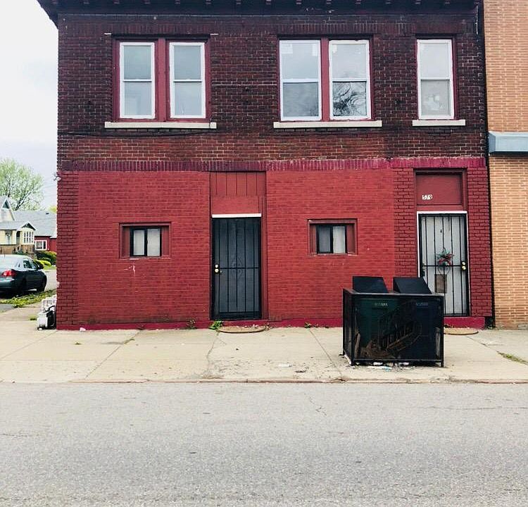 1st image of 579 E Delavan Ave APT 2