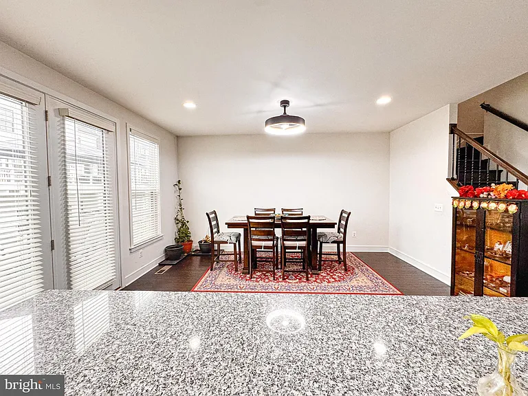 25419 Reed Orchard Ter — Photo 23