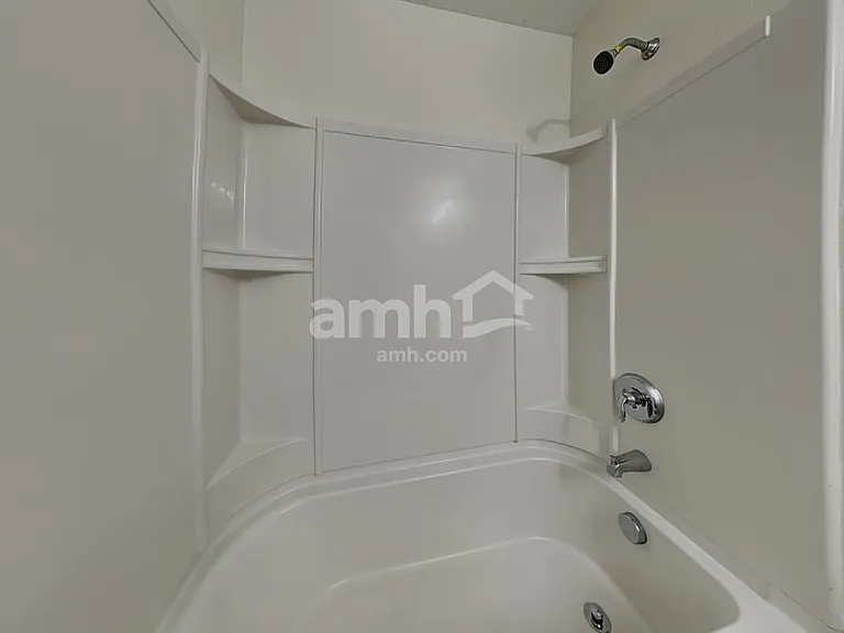 1524 Eastway Dr — Photo 19
