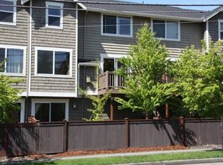 5025B 40th Ave NE, Seattle, WA 98105