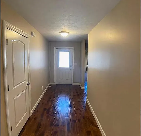 4544 Thompson Rd — Photo 3