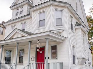 52 Orlando St, Springfield, MA 01108