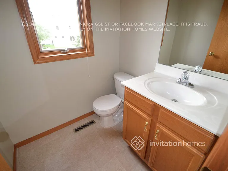 3850 Jamestown Curv — Photo 9