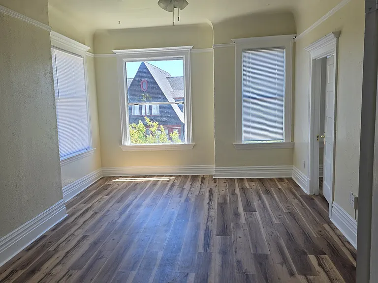 808 Georgia St #808 — Photo 2