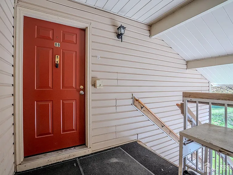 88 Crabapple Ln #88 — Photo 2