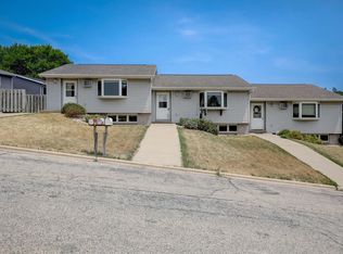 225-227-229 Buechner Dr, Mount Horeb, WI 53572
