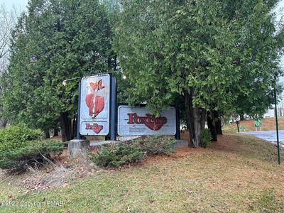 195 Foxfire Dr #GARAGE19, Mount Pocono, PA, 18344