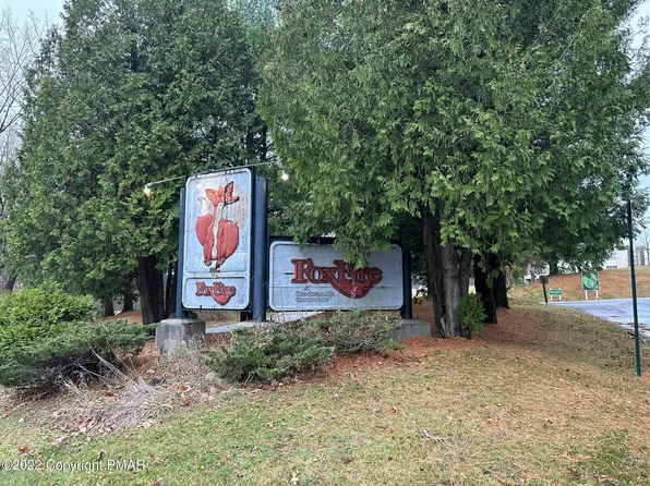 195 Foxfire Dr #Garage19, Mount Pocono, PA 18344