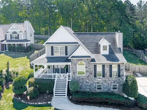 175 Buck Trl, Dallas, GA 30132