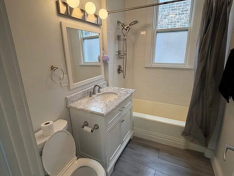 3837 W Jackson Blvd #2R — Photo 4