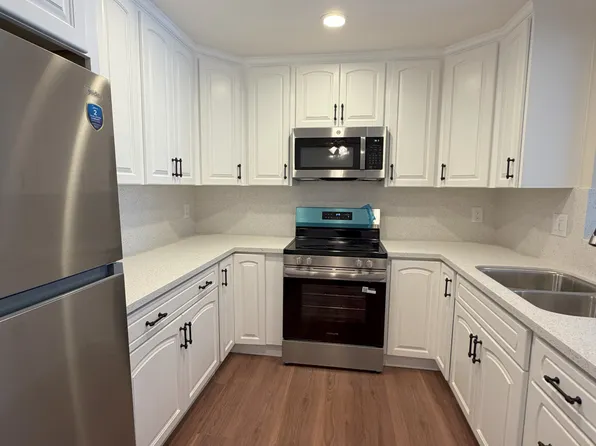 1300 Saratoga Ave, Ventura, CA