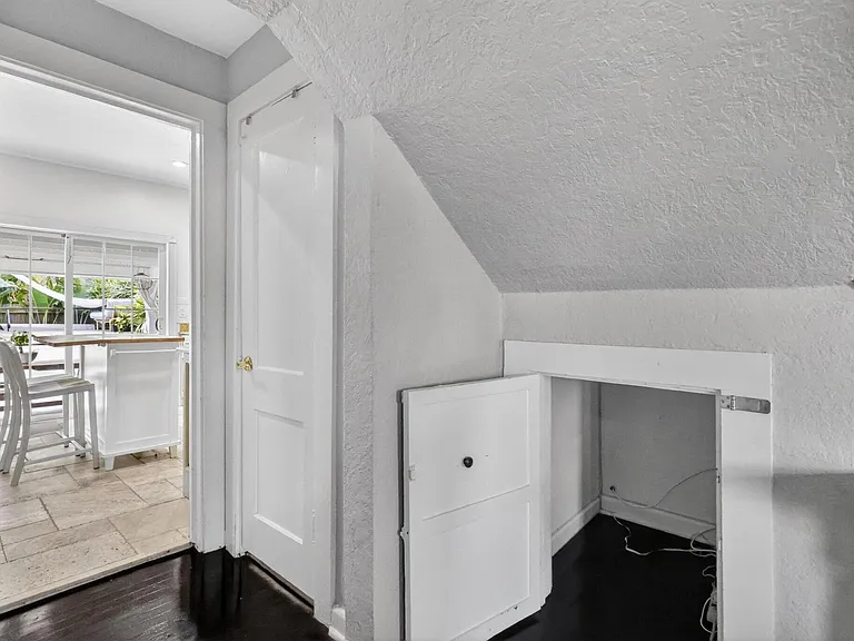 412 El Prado — Photo 21