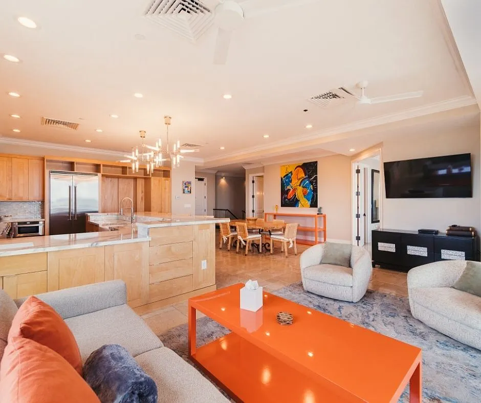 3 bed, 3.5 bath, 2836 sqft, $14,000 — Photo 4
