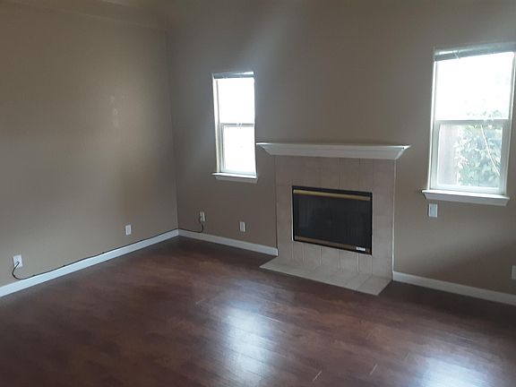 3rd image of 2140 Conejo Dr